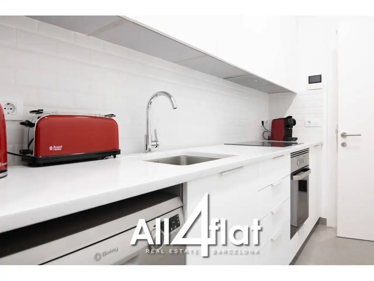 Kitchen of Study for rent in Barcelona  with Air Conditioner, Heating and Furnished