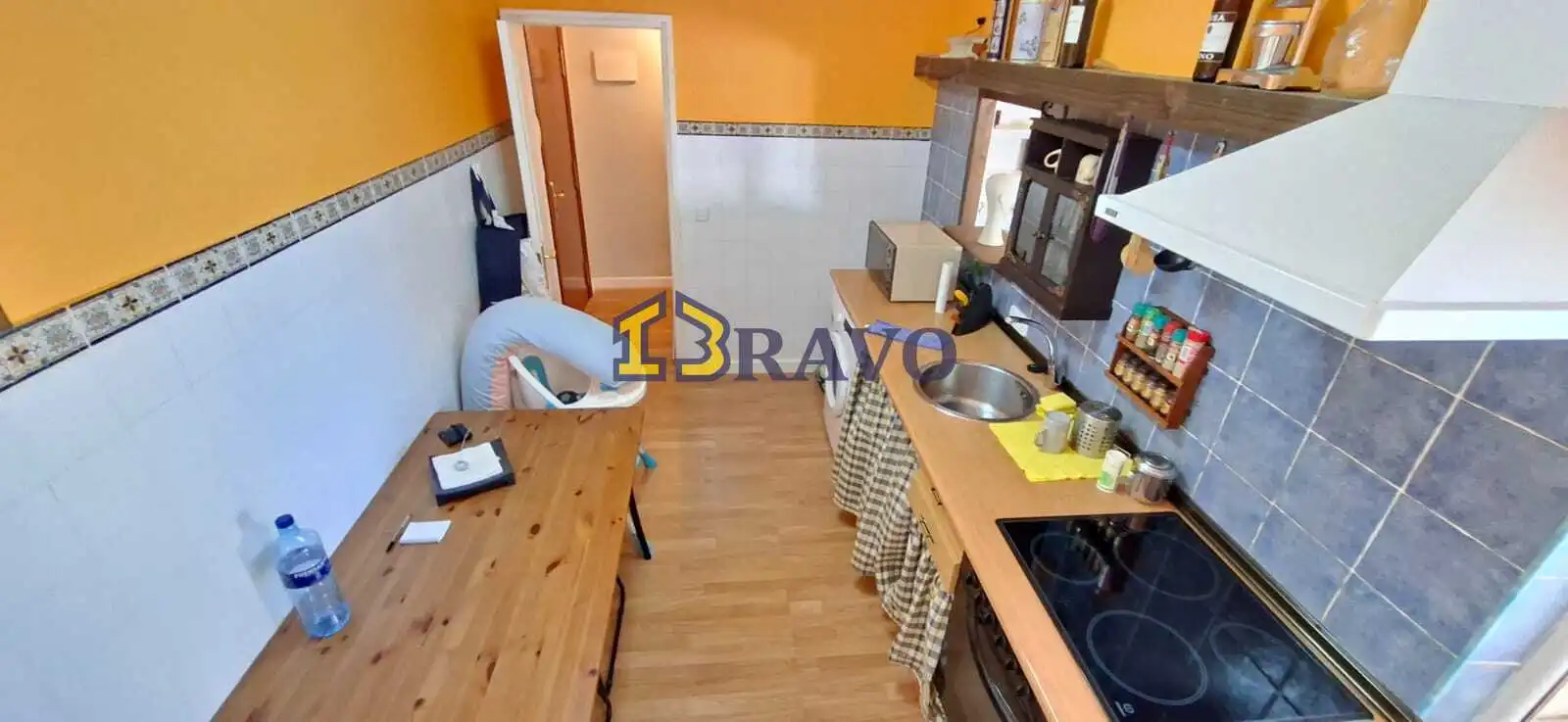 Piso con terraza en venta en Medina de Pomar, imagen 2