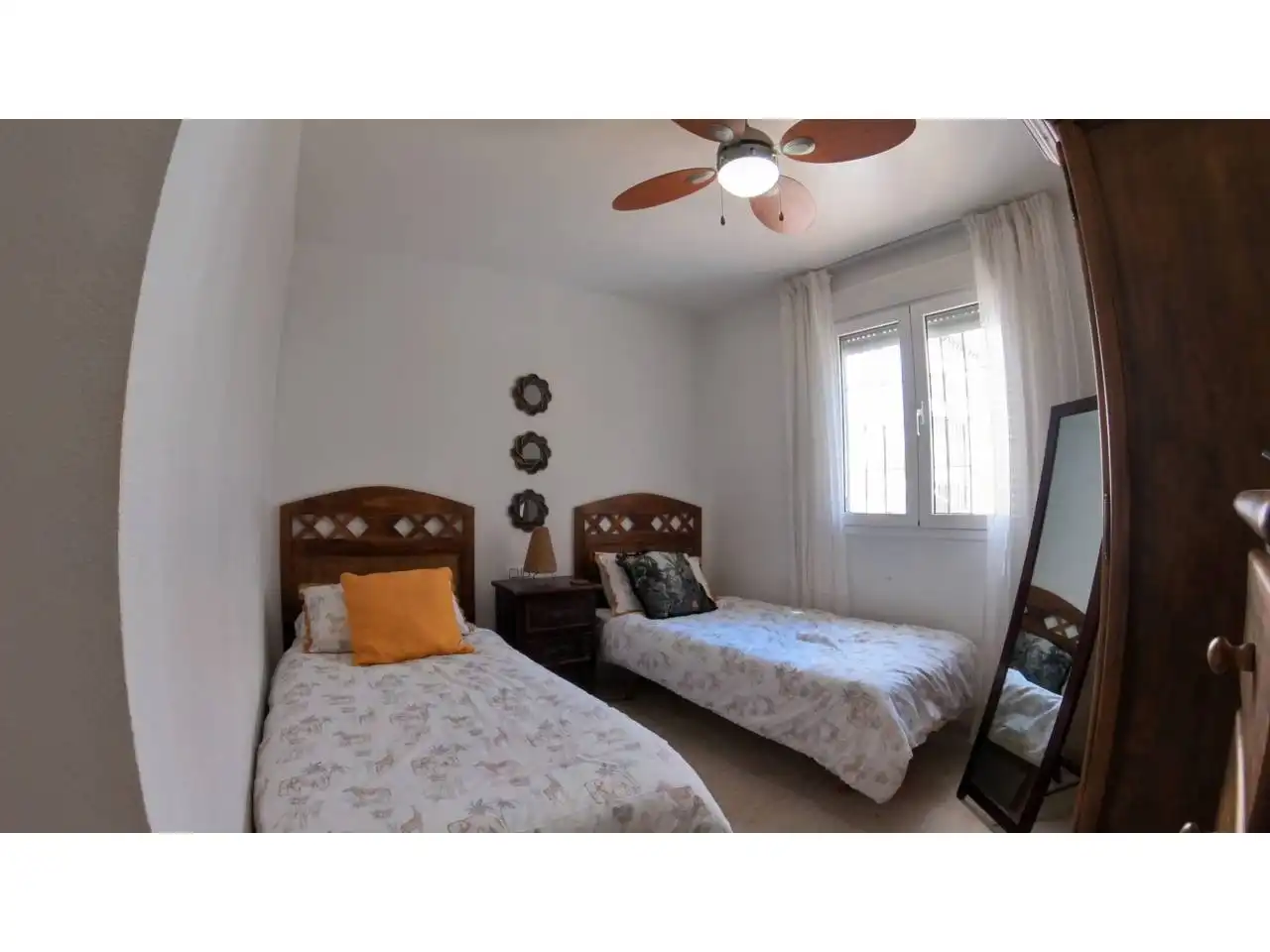 Dormitori de Apartament en venda en El Ejido amb Terrassa, Moblat i Piscina comunitària
