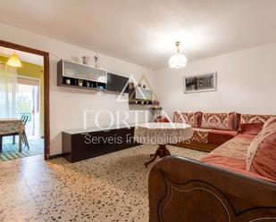 Living room of Flat for sale in Vinyols i els Arcs  with Balcony