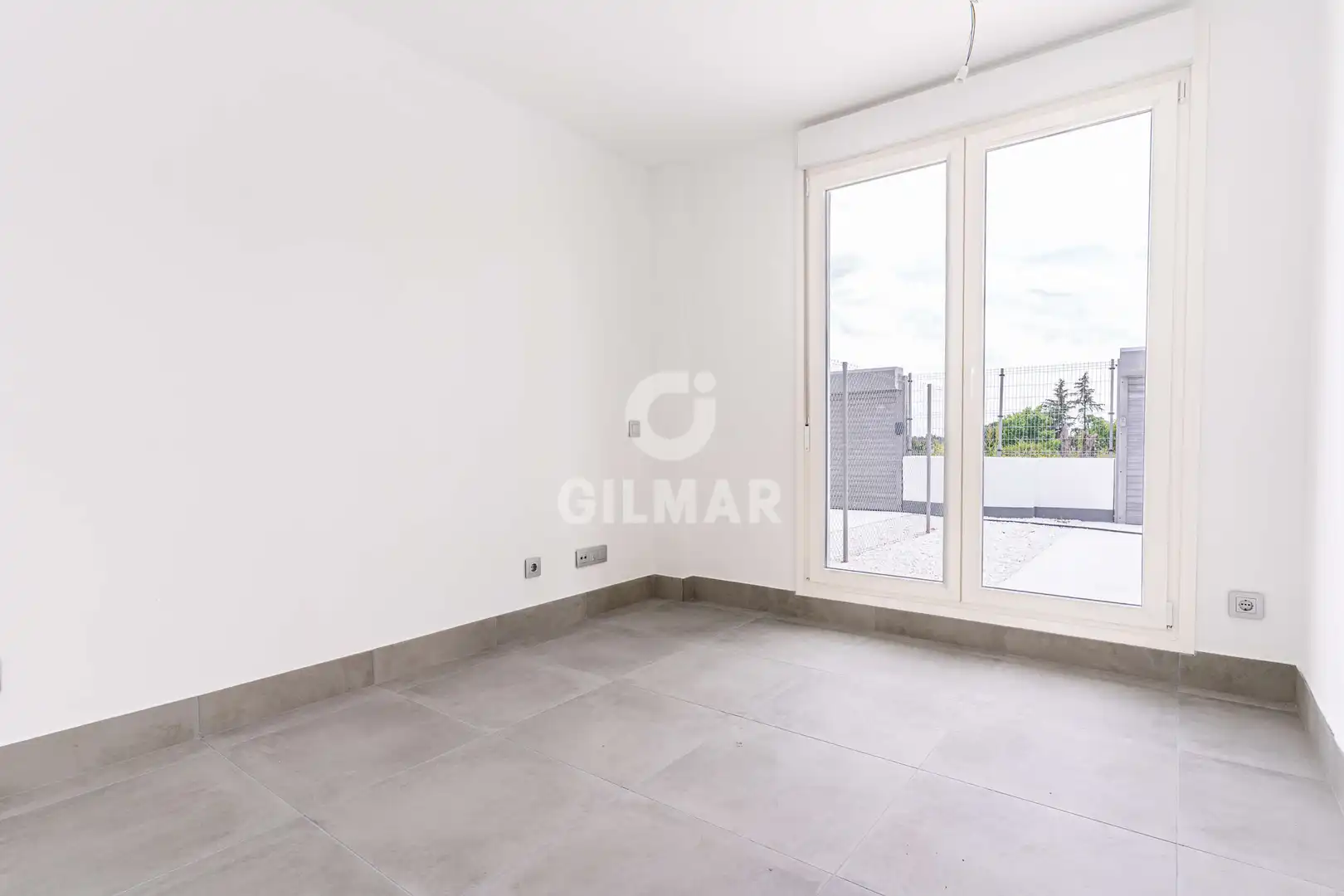 Habitación de Casa adosada en venta en Torrelodones con Calefacción, Jardín privado y Piscina