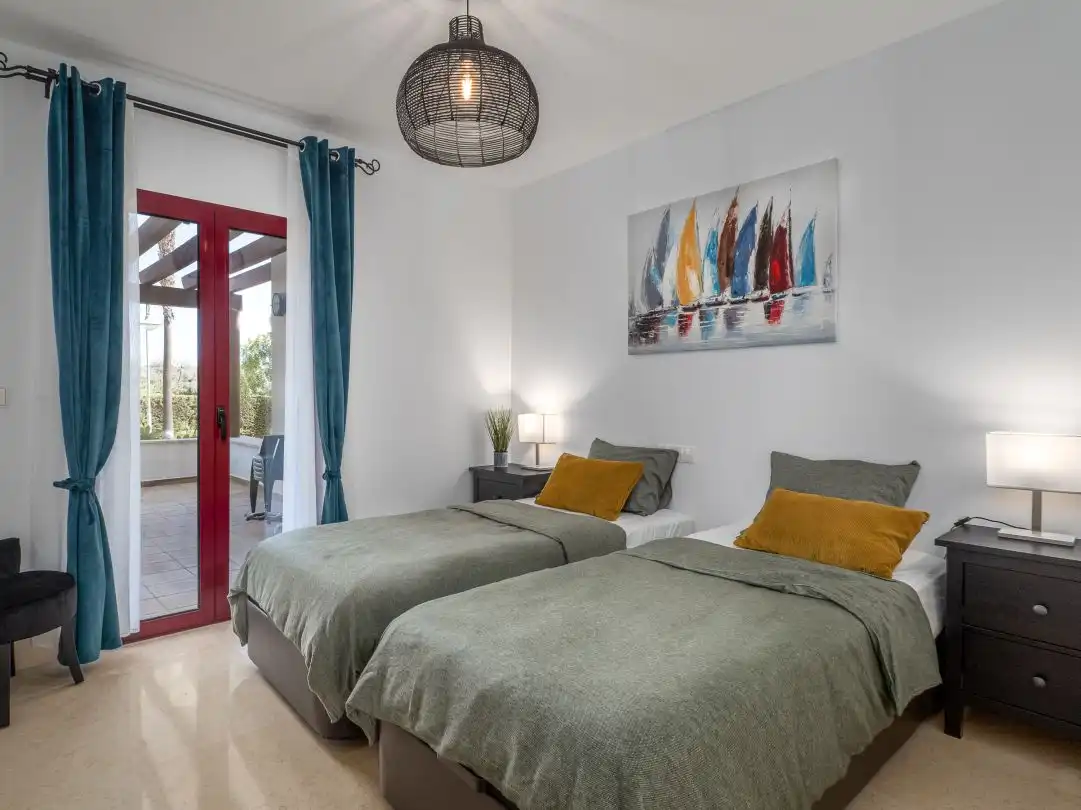Bedroom of Flat for rent in Sotogrande  with Air Conditioner, Heating and Terrace