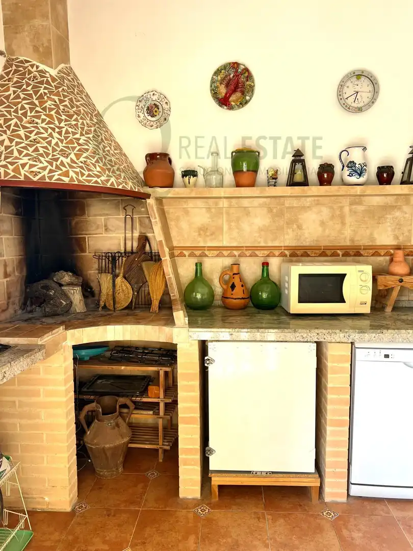 Cuina de Casa o xalet en venda en Alicante / Alacant amb Jardí privat, Terrassa i Traster