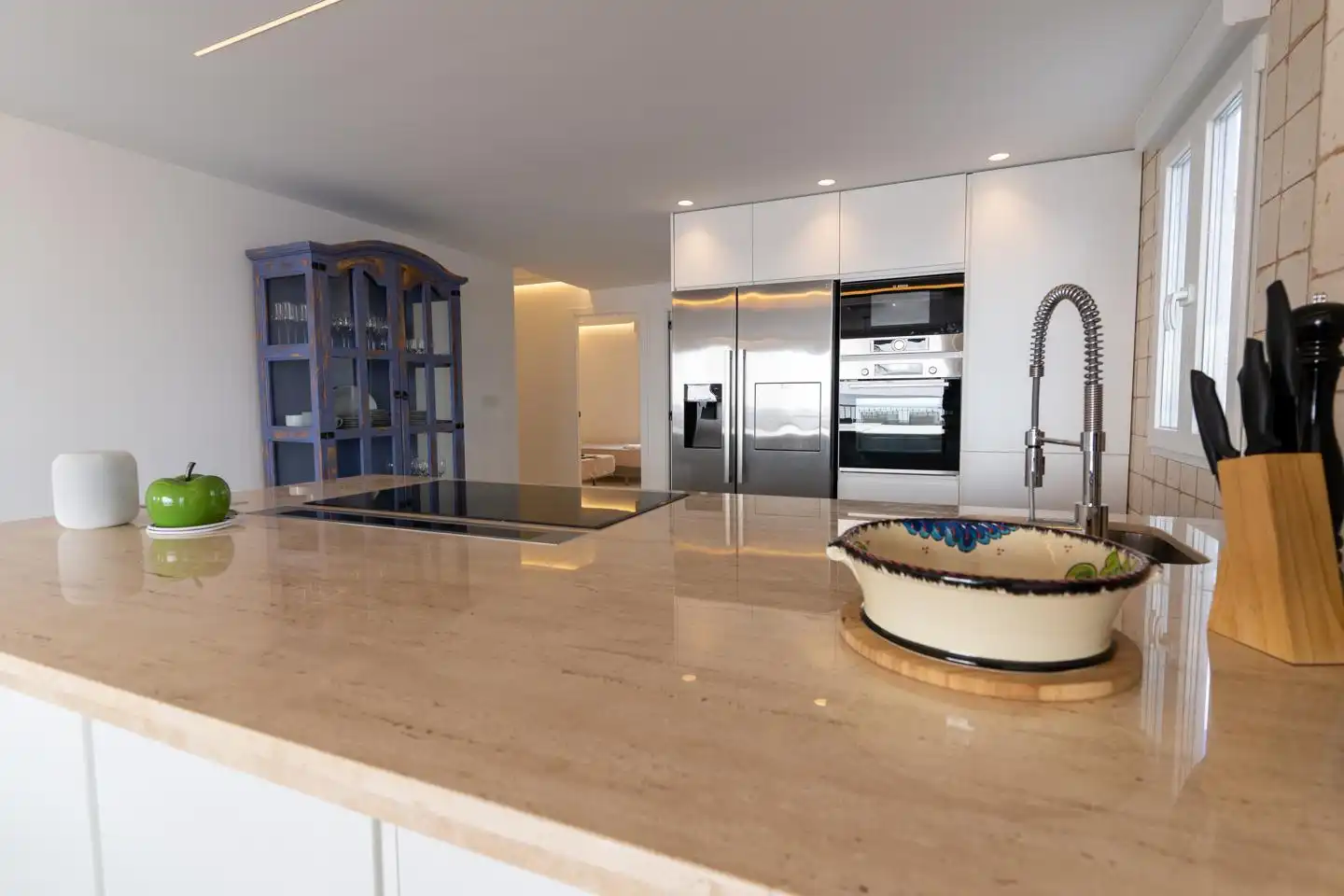 Küche von Wohnung zum Verkauf in Santa Pola mit Klimaanlage, Heizung und Terrasse