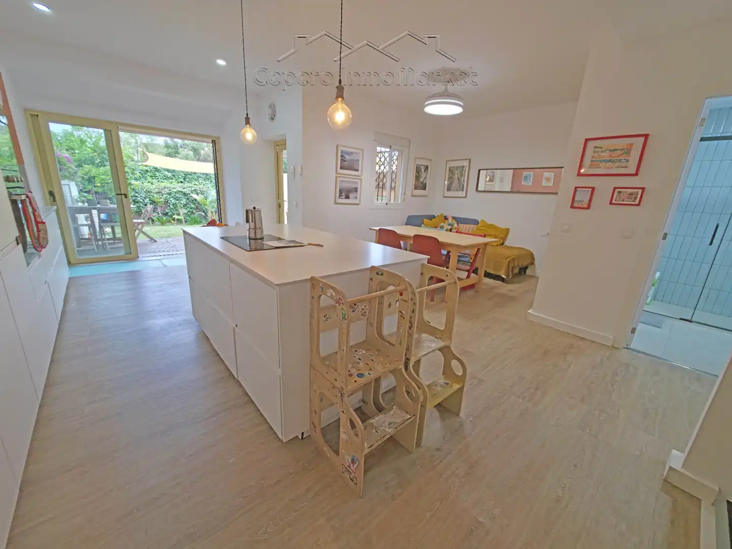 Kitchen of Detached homes for sale in El Puerto de Santa María  with Private garden and Alarm