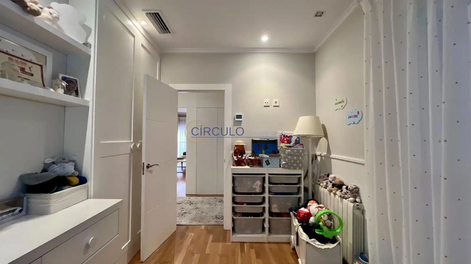 Piso con ascensor en venta en Santiago, imagen 35