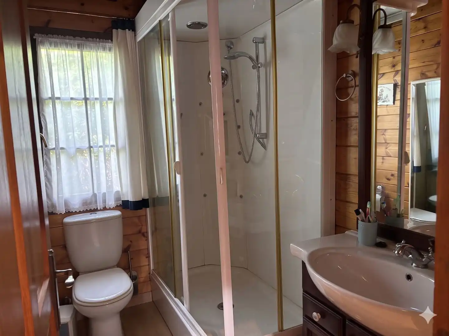 Bathroom of Houses for sale in Villaviciosa  with Heating, Terrace and Storage room