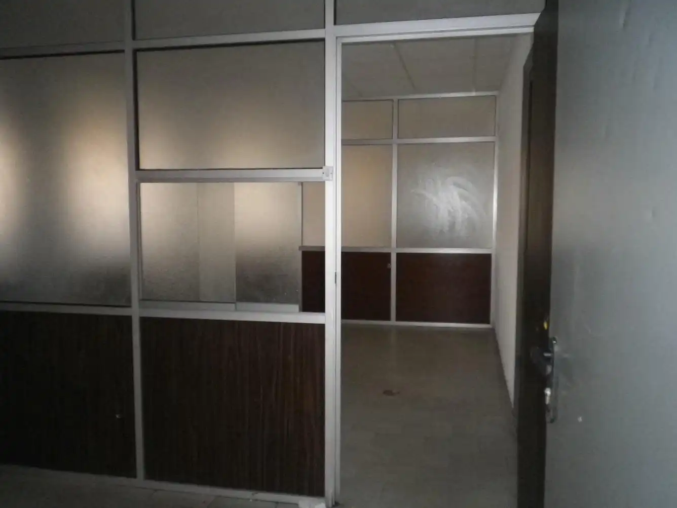 Nave industrial de alquiler en Elda