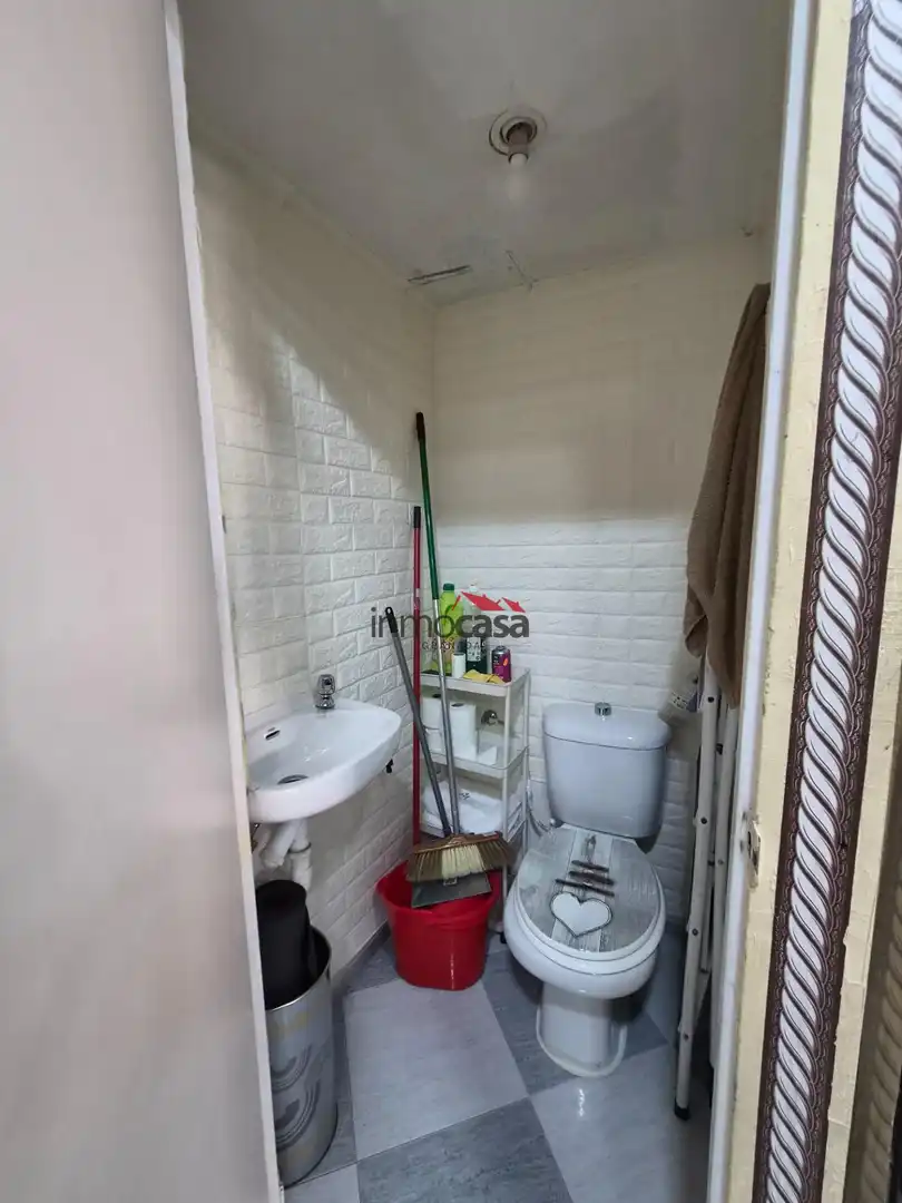 Commercial properties for rent in Armilla  with Air Conditioner