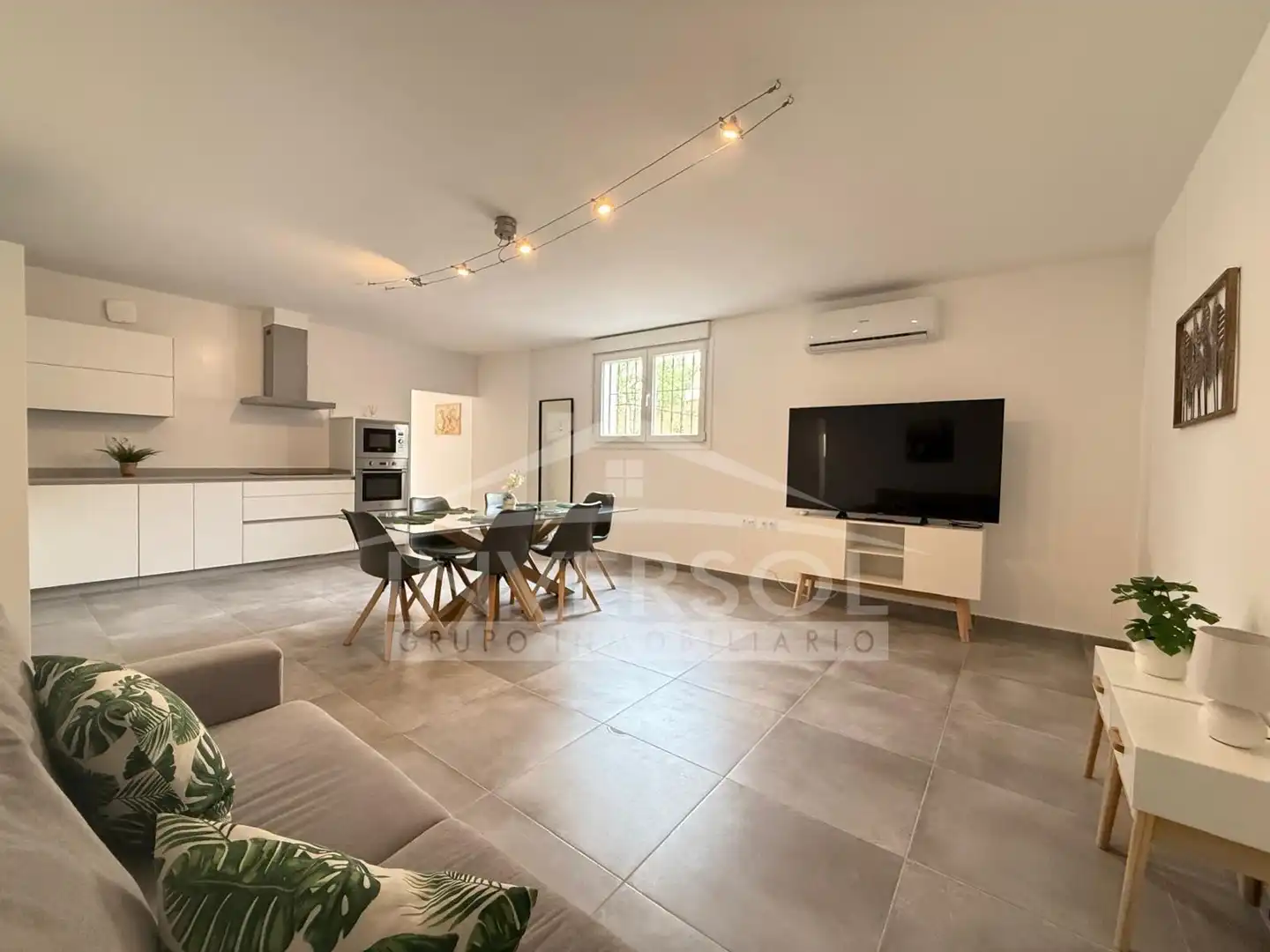 Sala de estar de Casa o chalet en venta en El Ejido con Jardín privado, Terraza y Trastero