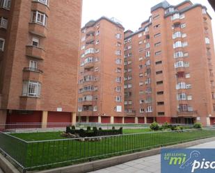 Vista exterior de Pis en venda en Valladolid Capital amb Calefacció, Parquet i Terrassa