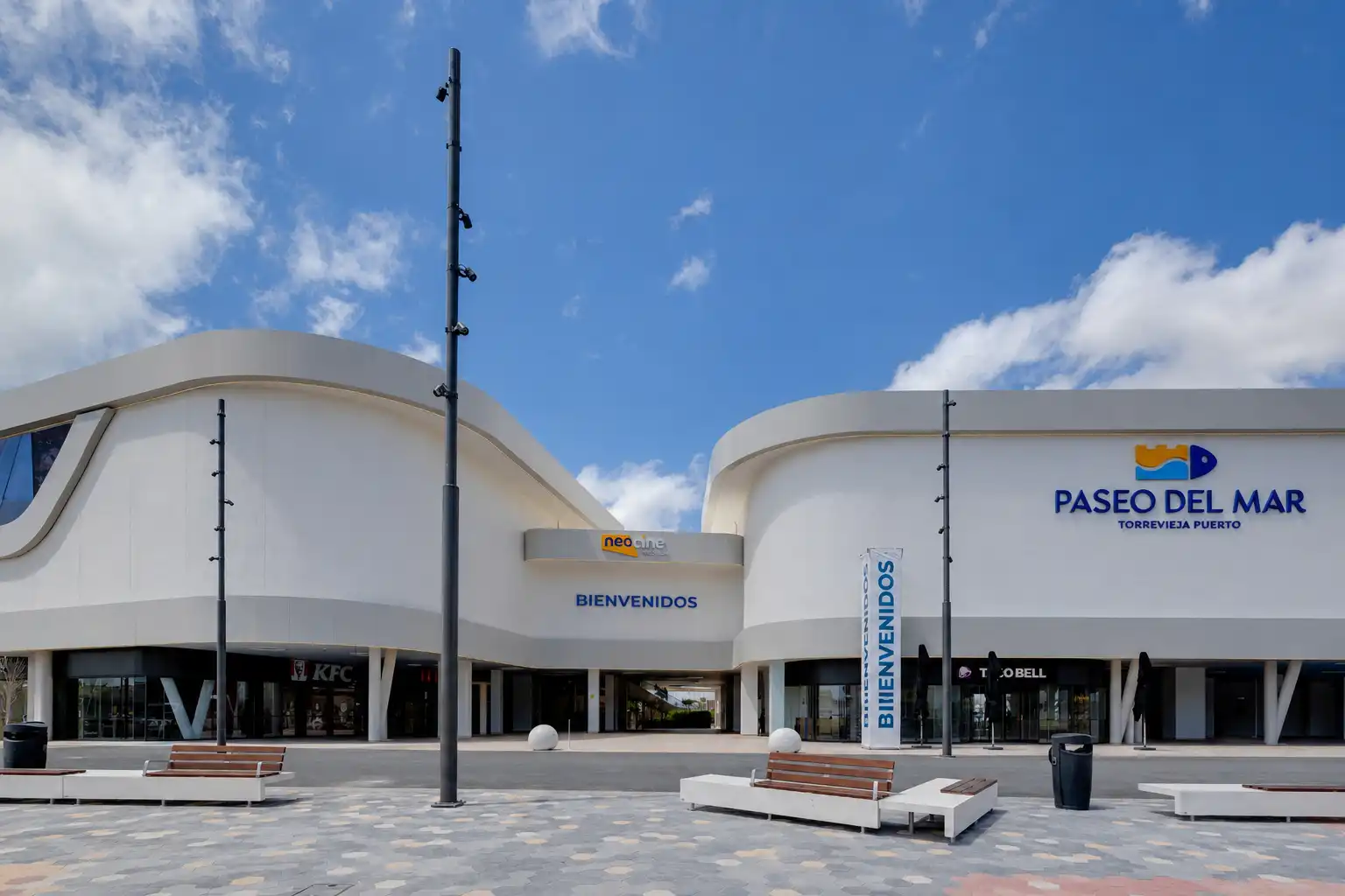 Vista exterior de Estudio en venta en Torrevieja con Terraza, Amueblado y Piscina comunitaria