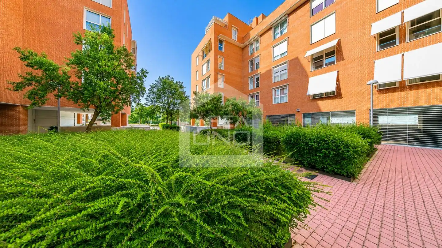 Vista exterior de Piso en venta en Madrid con Aire acondicionado, Calefacción y Trastero
