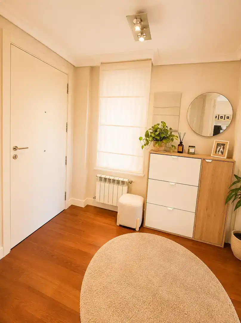 Bedroom of Flat for sale in Majadahonda  with Air Conditioner, Terrace and Swimming Pool