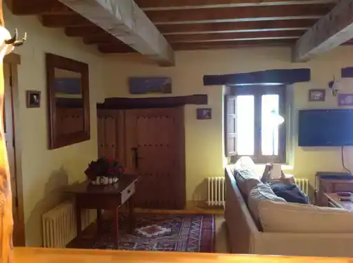 Sala de estar de Casa o chalet en venta en Merindad de Sotoscueva con Calefacción, Jardín privado y Amueblado