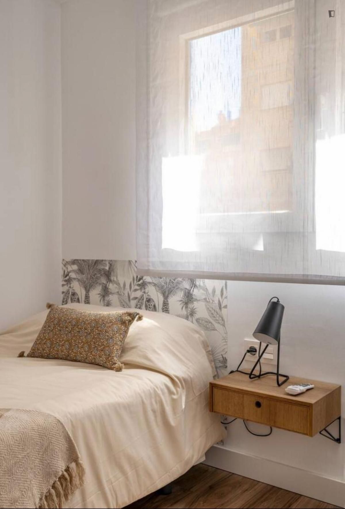 Apartment to share in Barrio de Zaidín