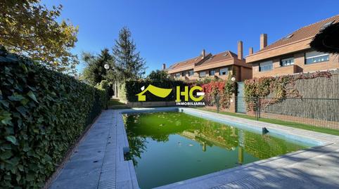 Foto 2 de Casa adosada en venta en Castillo Campodón, Madrid