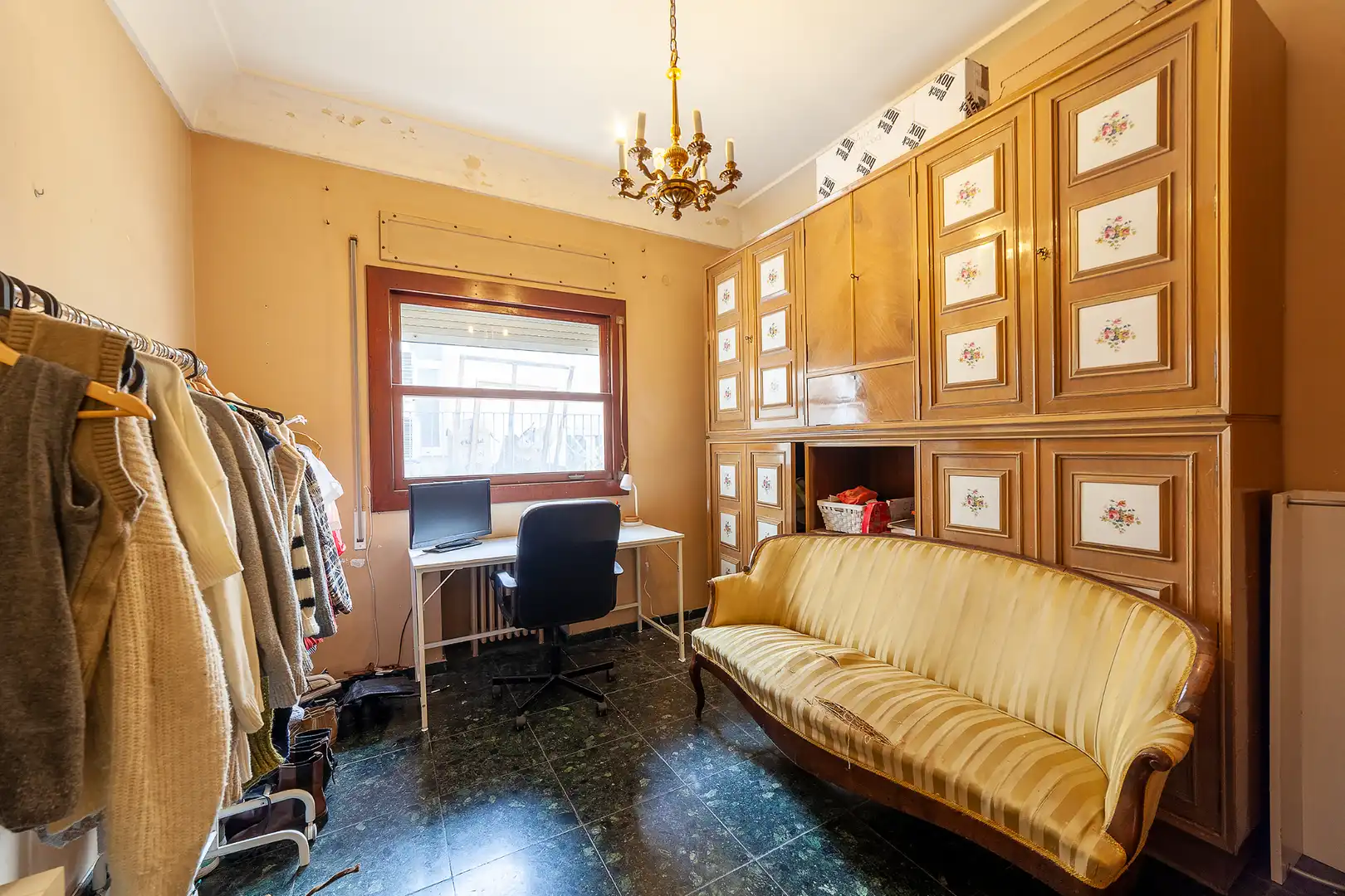 Flat with terrace for sale in Carrer de Navellos, imagen 11