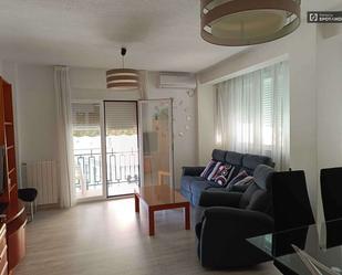 Apartament per a compartir a  Granada Capital