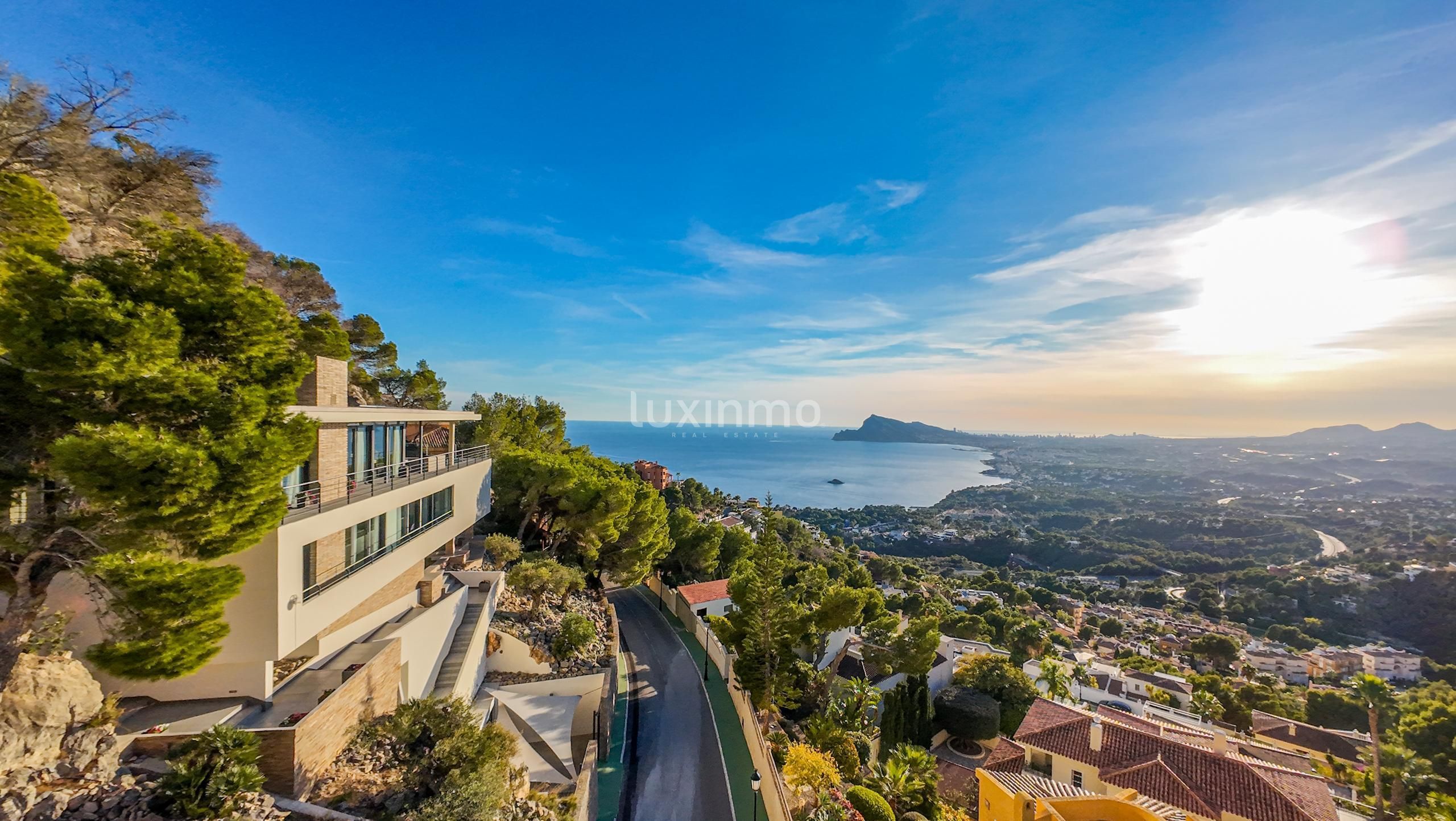 Exterior view of House or chalet for sale in Altea  with Air Conditioner, Heating and Private garden
