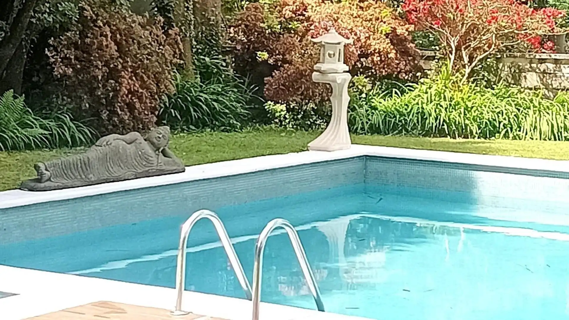 Piscina de Casa o xalet en venda en Gondomar amb Calefacció, Terrassa i Piscina