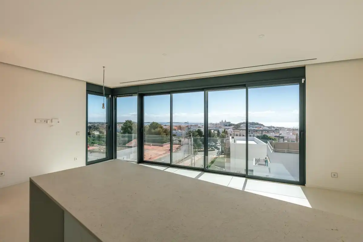 Sala de estar de Casa o chalet en venta en Santa Eulària des Riu con Aire acondicionado, Calefacción y Jardín privado