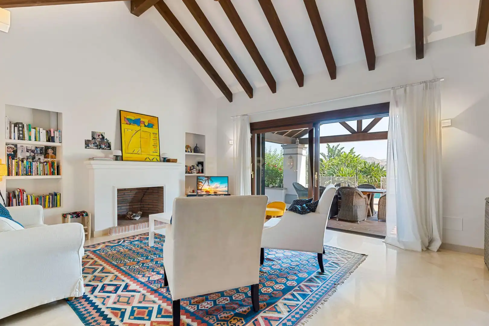 Sala d'estar de Casa o xalet en venda en Mijas amb Aire condicionat, Jardí privat i Traster