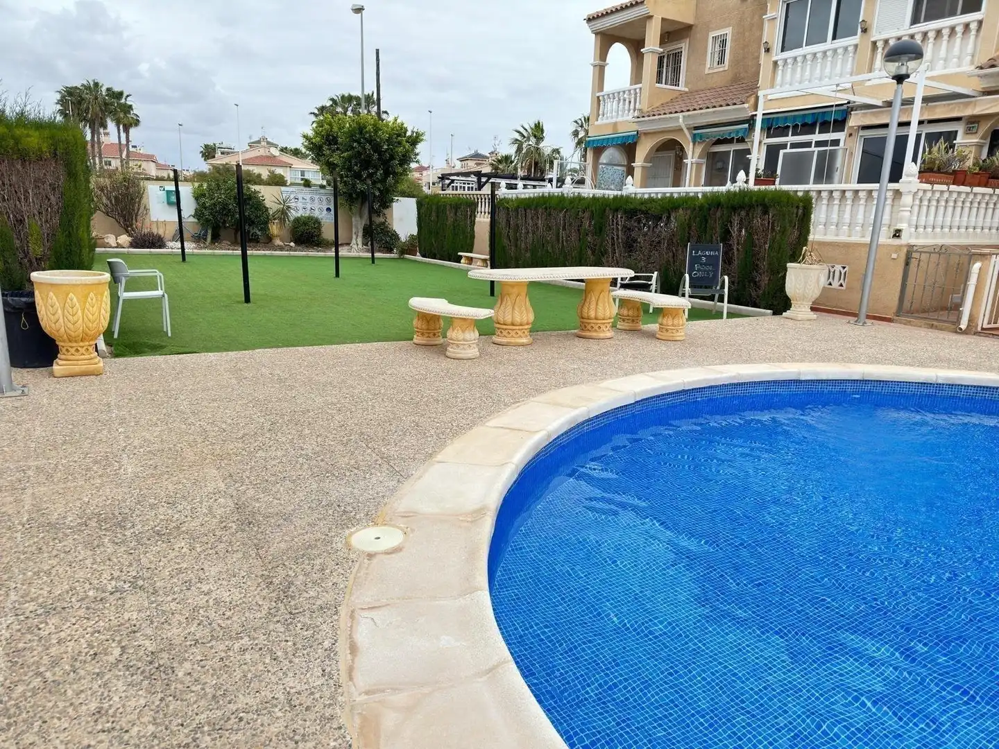 Piscina de Casa o xalet en venda en Orihuela amb Calefacció, Jardí privat i Piscina
