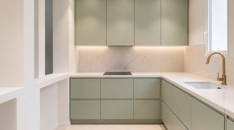 Foto 4 de Piso en venta en Calle de García de Paredes, -1, Almagro, Madrid Capital