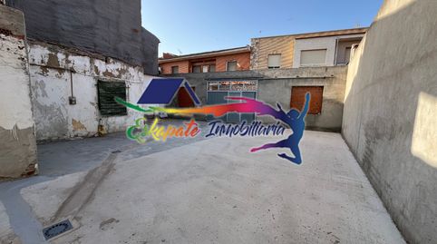 Terreno con nave en Calle Don Victoriano del Cerro, Villacañas (Toledo)