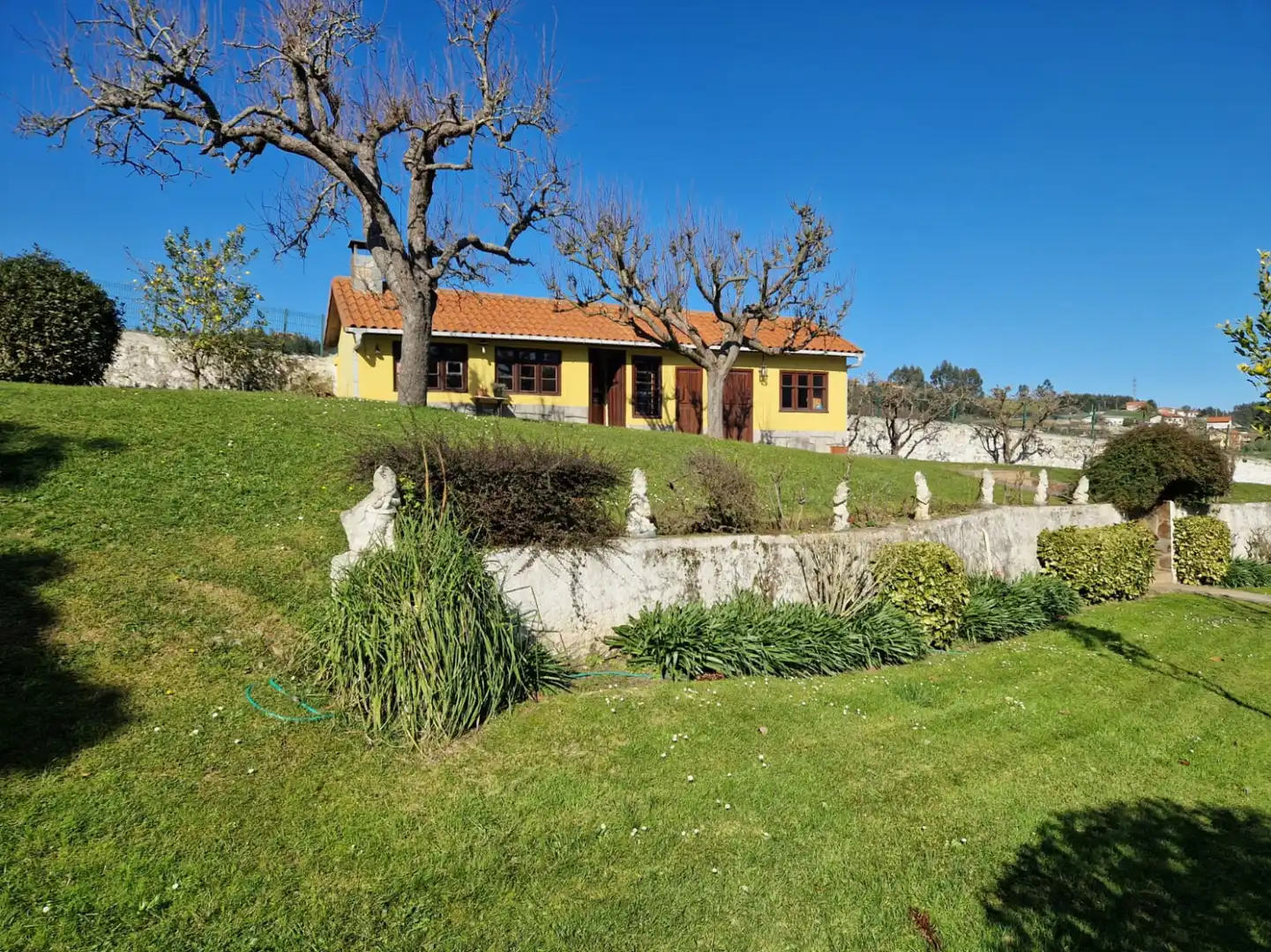 Jardí de Casa o xalet en venda en Castrillón amb Calefacció, Terrassa i Traster