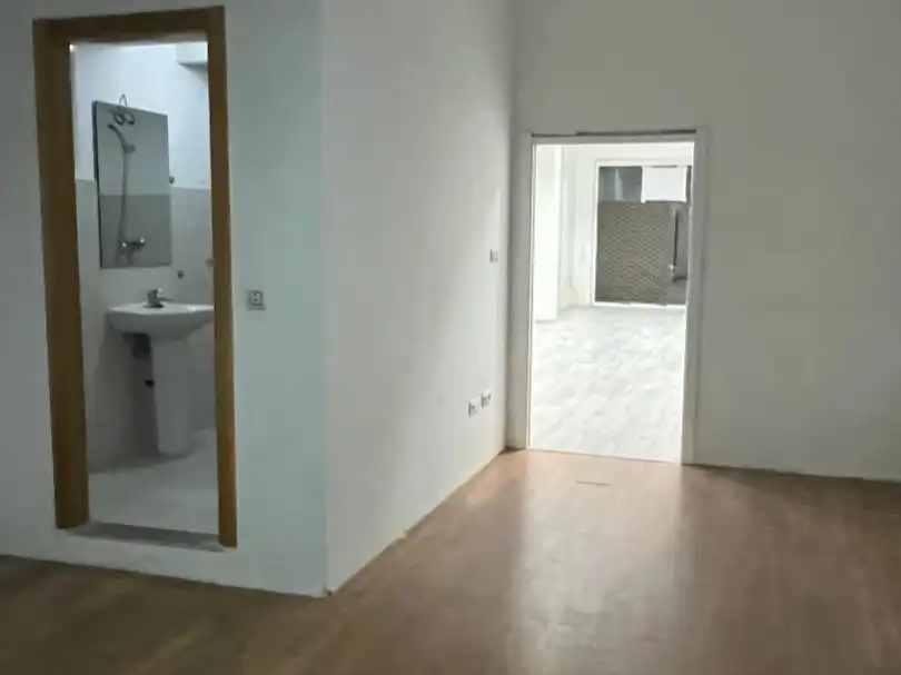 Local de alquiler en Xove con Parquet