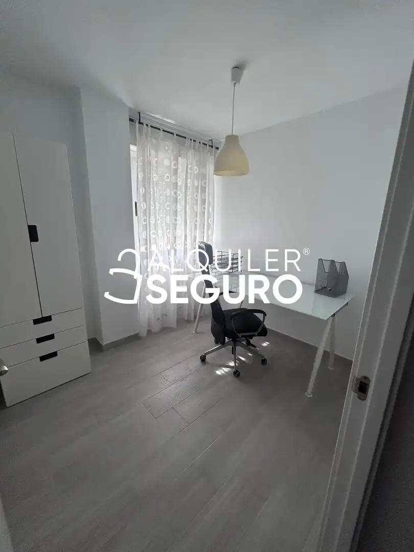 Wohnung zur Miete in Toledo mit Klimaanlage, Heizung und Terrasse