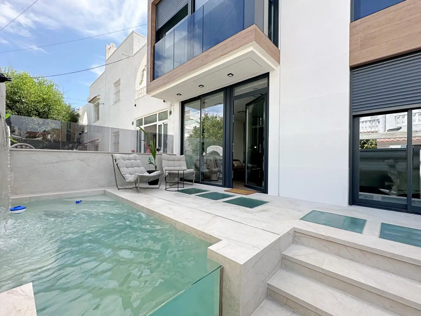 Piscina de Finca rústica en venda en Torrevieja amb Calefacció, Piscina i Moblat