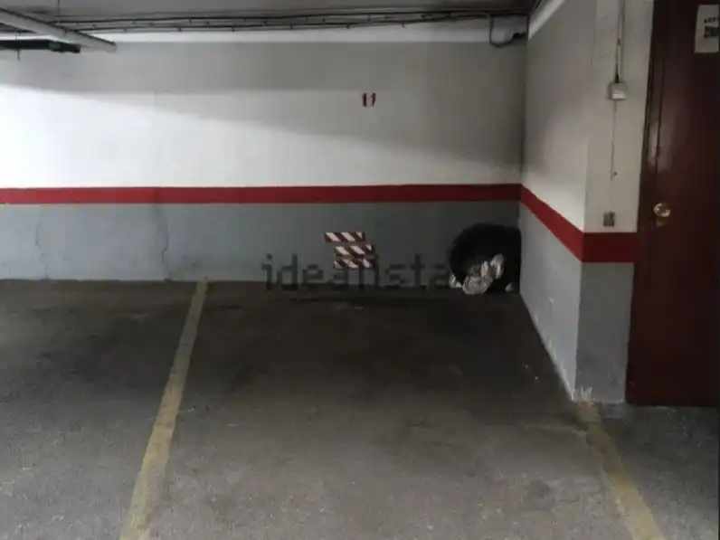Parking of Garage for rent in Chamartín