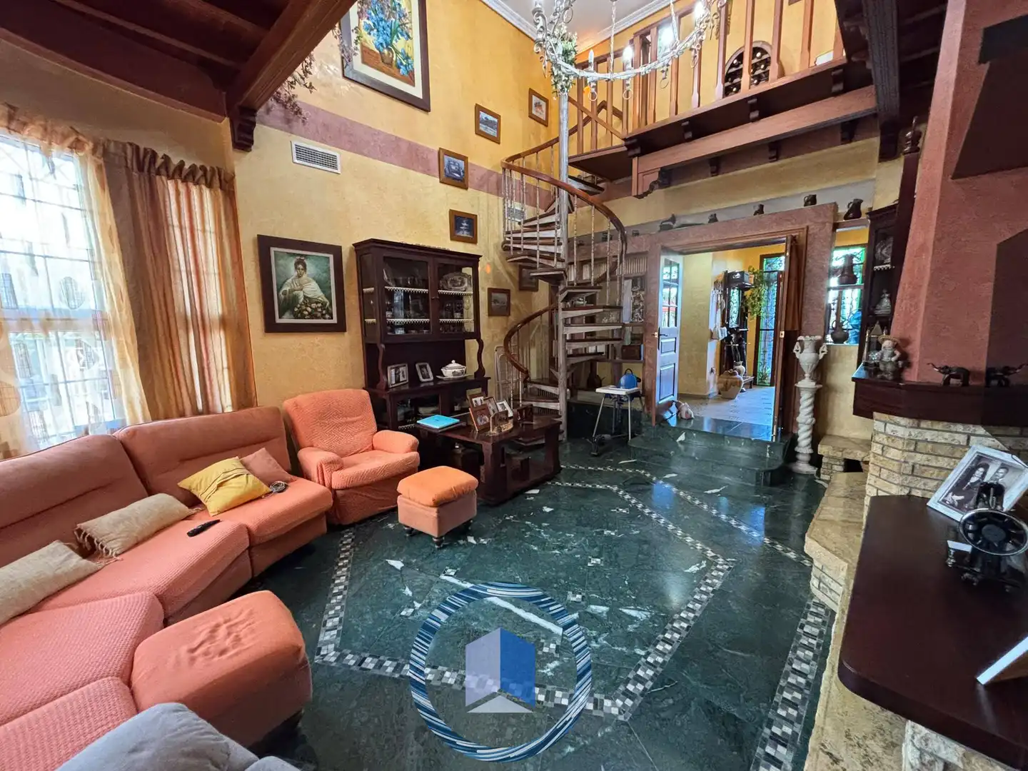 Casa o chalet en venta en Alcalá de Guadaira con Aire acondicionado, Jardín privado y Terraza