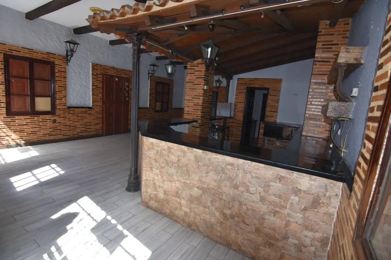 Terrasse von Geschaftsraum zum Verkauf in Ciudad Rodrigo mit Klimaanlage