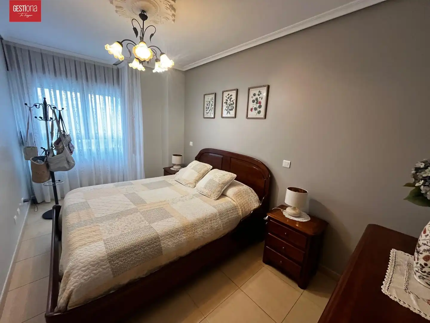 Habitación de Apartamento en venta en Noja con Calefacción, Terraza y Amueblado