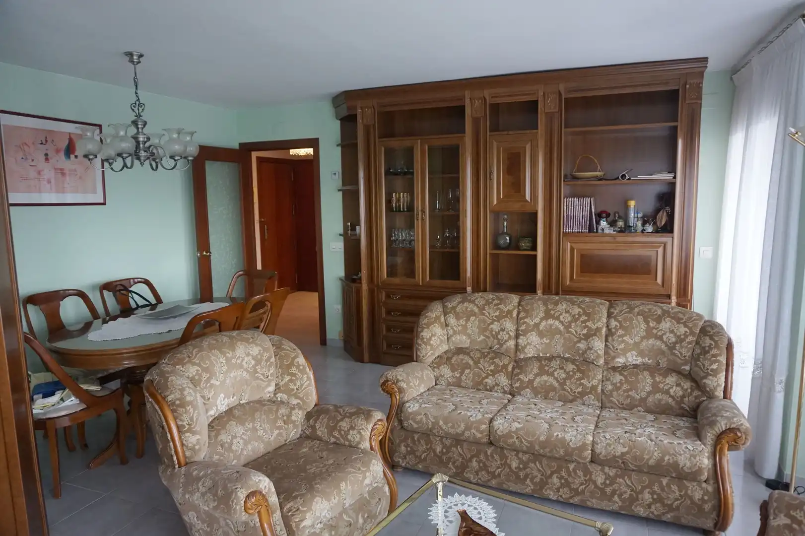 Wohnung zur Miete in Sant Narcís