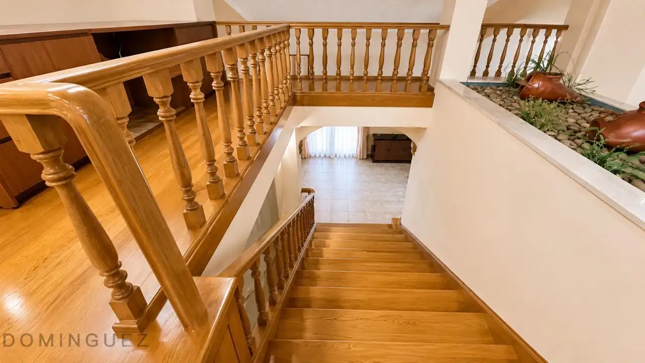 Casa o chalet en venta en Vigo  con Calefacción, Jardín privado y Parquet