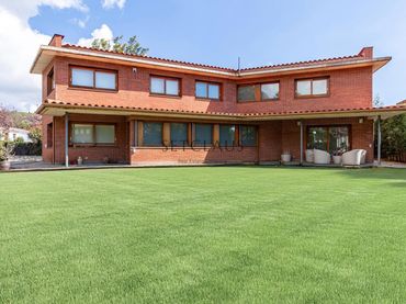 Villa avec balcon à vendre à Cabrera de Mar