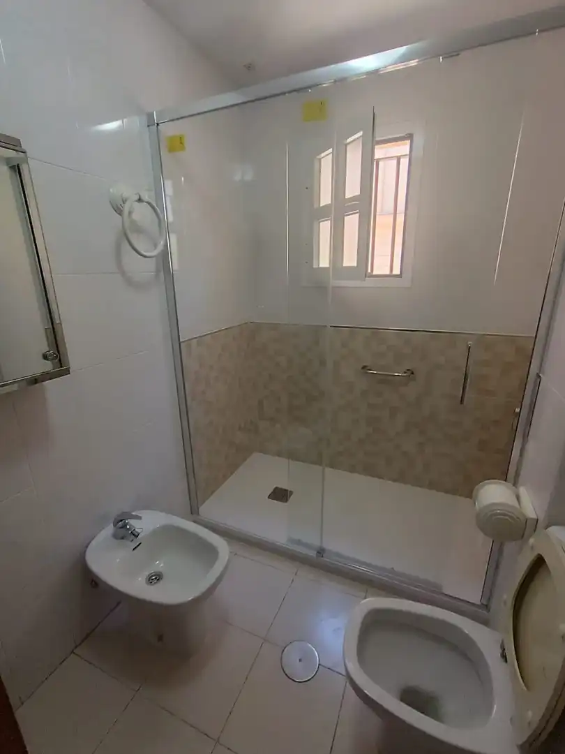 Bathroom of Flat for sale in Jerez de la Frontera