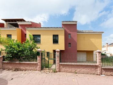 Casa pareada en venta en C/ Grosella