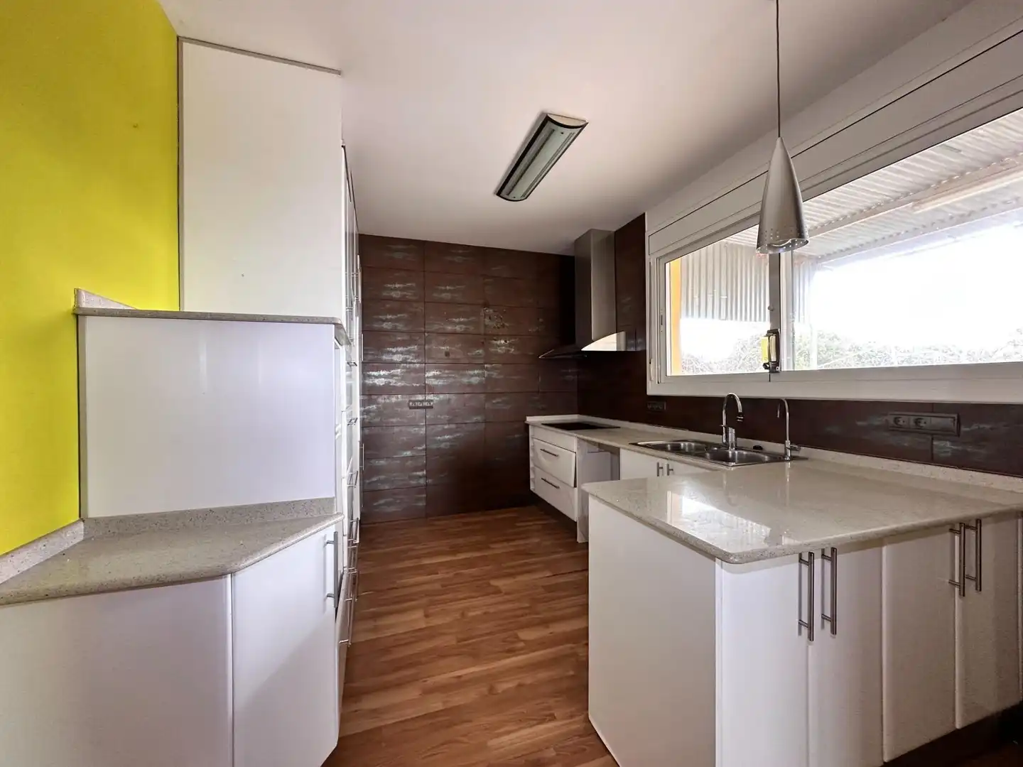 Cocina de Casa o chalet en venta en La Bisbal del Penedès con Parquet