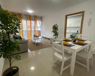 Sala d'estar de Apartament en venda en San Miguel de Abona amb Aire condicionat, Calefacció i Terrassa