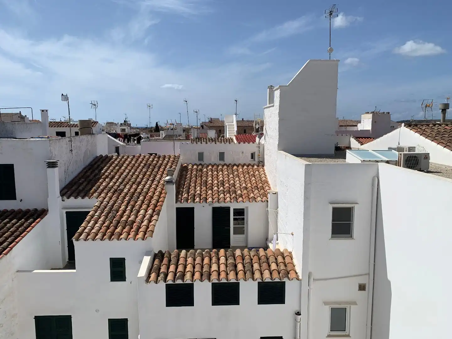 Vista exterior de Pis en venda en Ciutadella de Menorca amb Balcó
