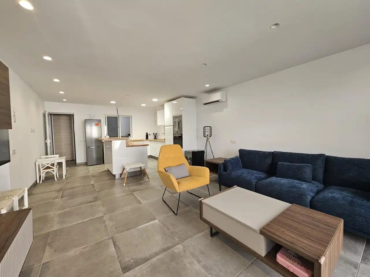 Living room of Houses for rent in Mogán  with Air Conditioner, Private garden and Terrace