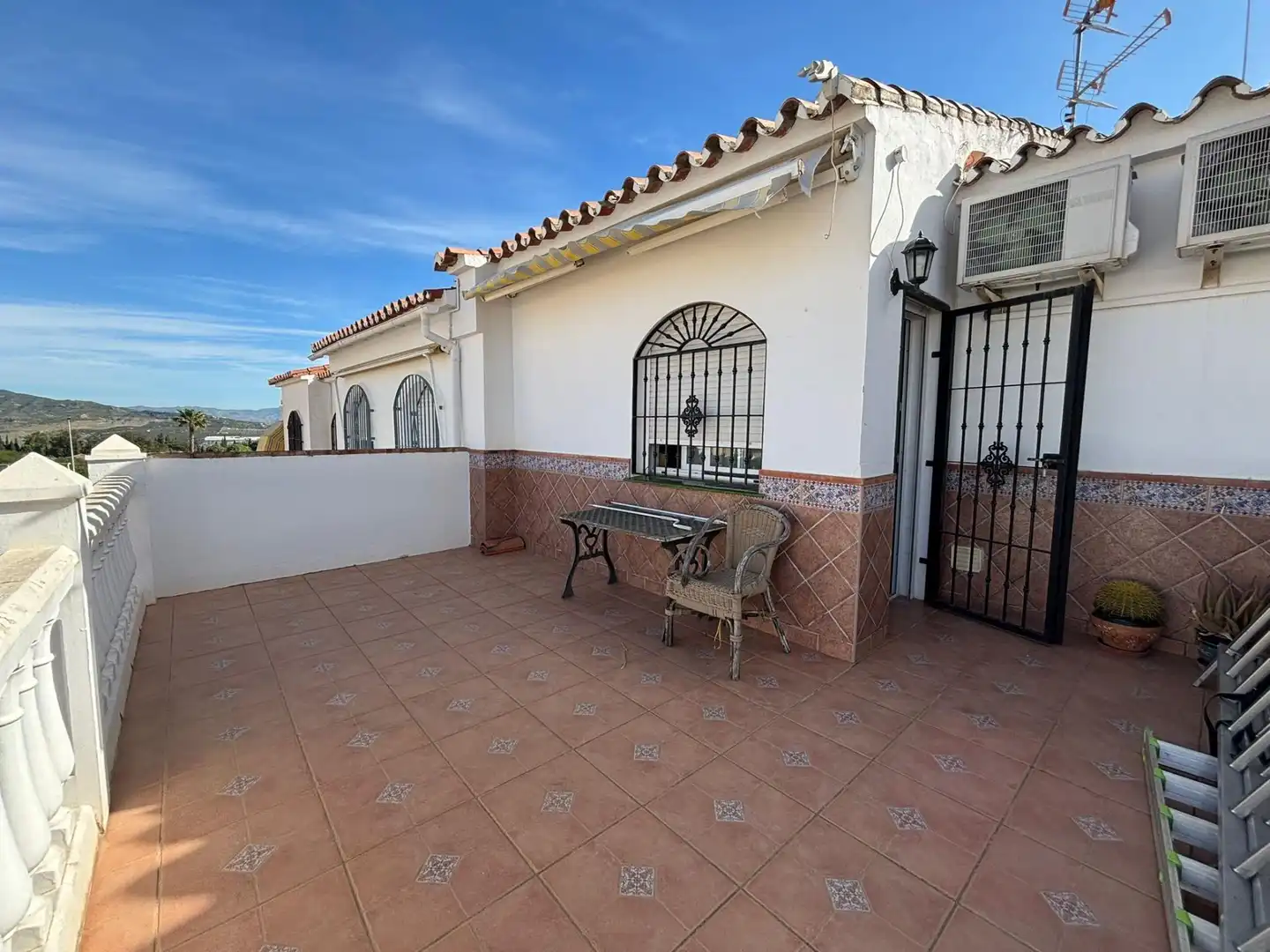Casa adosada en venta en Platero - El Limón