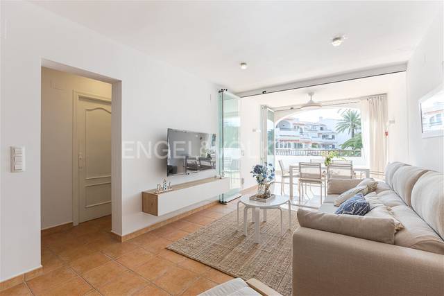 Apartamento en Alquiler en Les Bovetes - La Felicidad