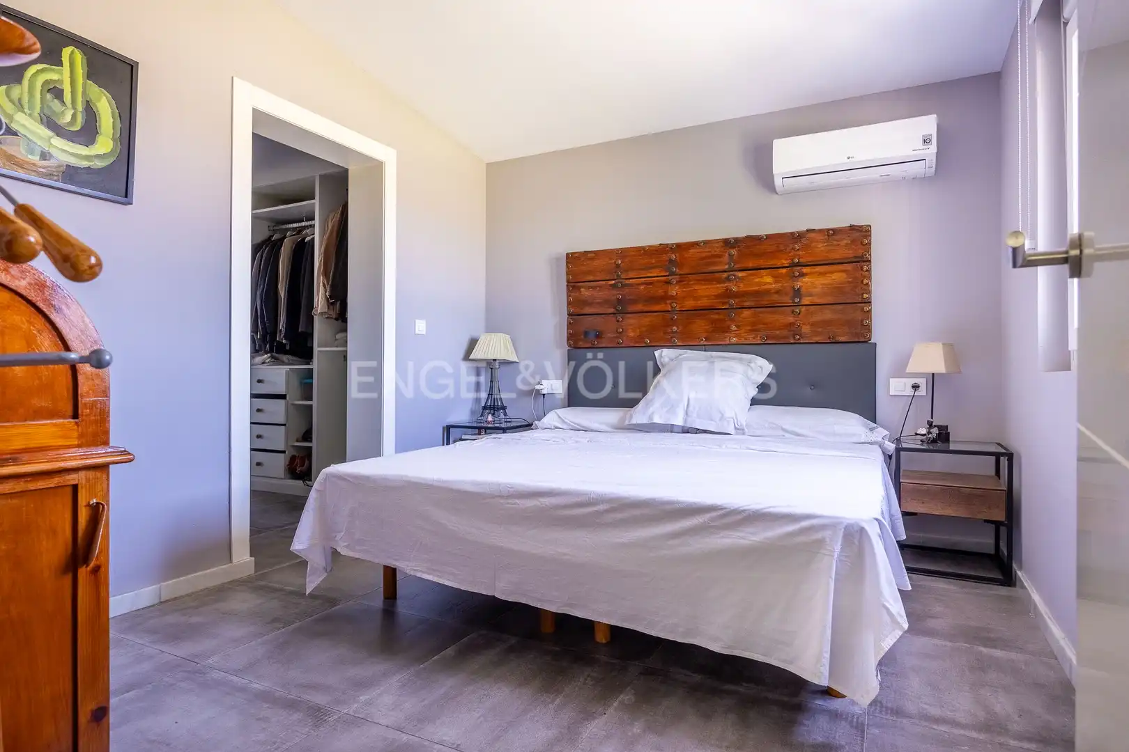Schlafzimmer von Country house zum Verkauf in Espartinas mit Klimaanlage, Heizung und Privatgarten